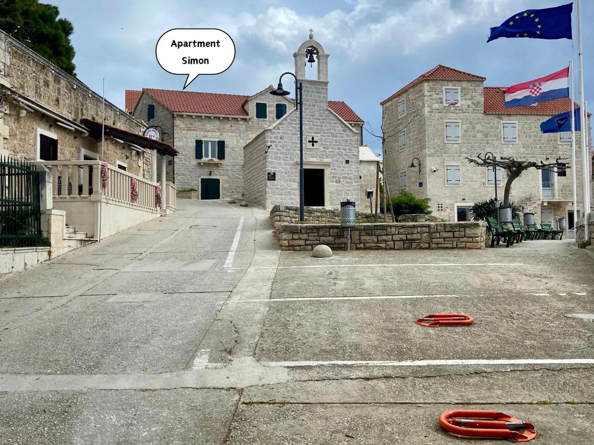 Apartment Simon - Old Stone Charm, Central Bol Life Exterior photo